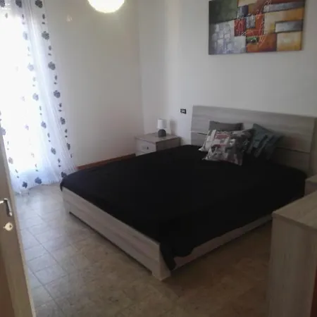 Lägenhet 8+2 Posti Letto