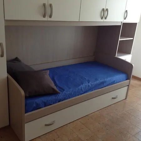 8+2 Posti Letto Lägenhet *